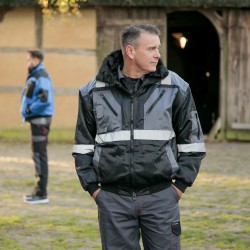 1 Stück NORWAY® Pilotjacke mit Reflexstreifen, Schwarz/Grau, für optimale Sichtbarkeit und Sicherheit