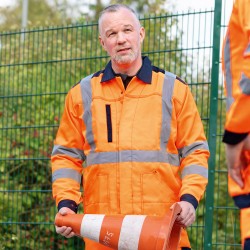 1 Stück SAFESTYLE Warnschutz-Bundjacke aus Nylon in Orange/Marine für optimale Sichtbarkeit und Sicherheit
