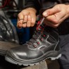 1 Paar CRAFTLAND Schnürstiefel aus Leder in Schwarz/Rot, EN ISO 20345:2011 S3 SRC zertifiziert