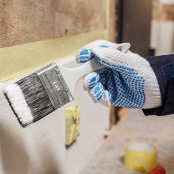 240 Paar KORLA STRONGHAND® Arbeitshandschuhe aus Baumwolle und Polyester mit Vinyl-Noppen in Weiss und Blau, Kat 2