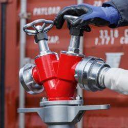 1 Stück VENTIL-VERTEILER C-CC mit Niederschraubventilen aus hochwertigem Material, schwarz