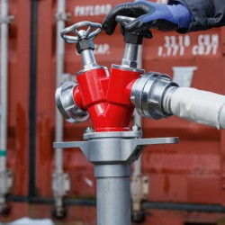 2 Stück Standrohr mit drehbarem C-Kopf - DN 80, robustes Material für vielseitige Anwendungen