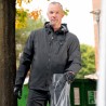 1 Stück ELYSEE Regenjacke aus wasserabweisendem Material in Schwarz für optimalen Wetterschutz